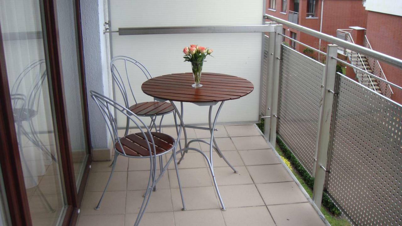 Apartament Sloneczny Wylotowa Kolobrzeg Exterior photo